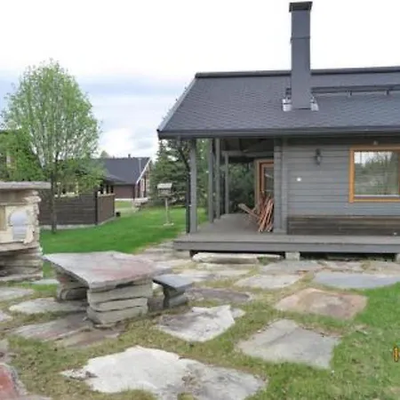 Holiday Mikkola